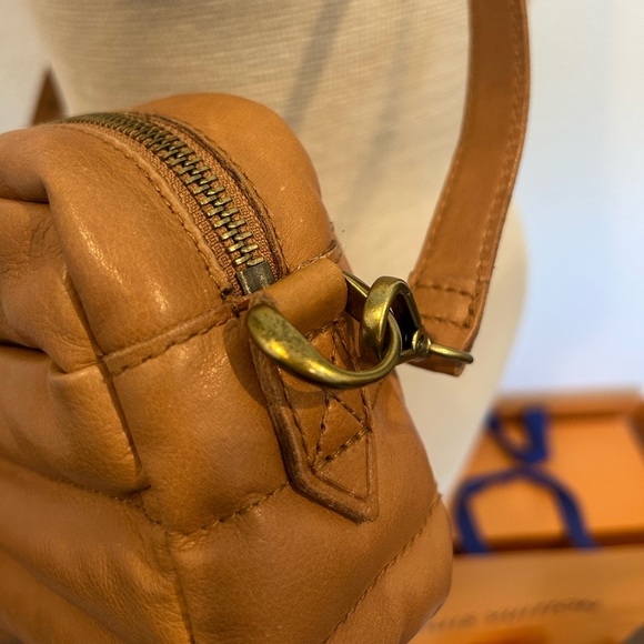 Madewell Tan Leather Crossbody Bag - Picture 4 of 4